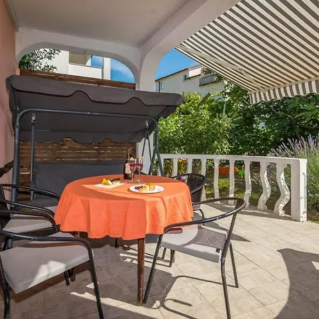 Emina Apartment Nin