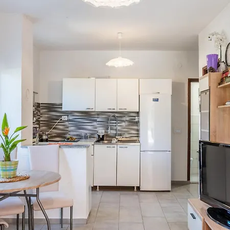 Emina Appartement Nin